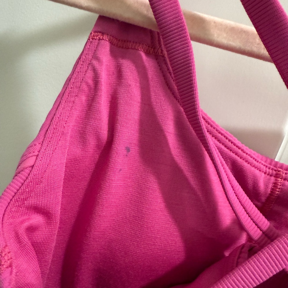lululemon athletica Vibrant Pink Ribbed Sports Bra - Picture 3 of 3